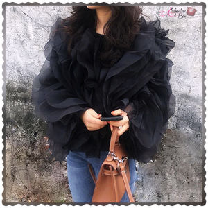 The "Ruffling 💗⚫️ Around" Blouse - Alabaster Box Boutique