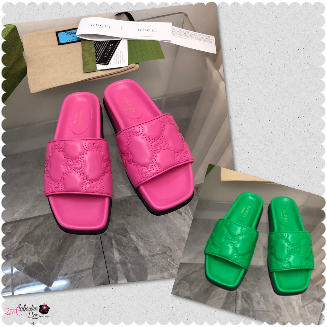 GG 💕💚 Matelassé Leather Slides