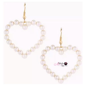 “PEARLfect ⚪️ Love ♾ Intertwined” Earrings - Alabaster Box Boutique
