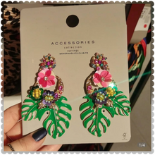 Load image into Gallery viewer, &quot;Tropical 🌴 Fever&quot; Earrings - Alabaster Box Boutique