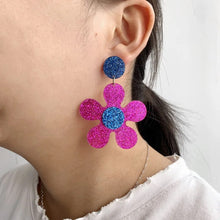 Load image into Gallery viewer, “Mini 💐 FLOW” Earrings - Alabaster Box Boutique