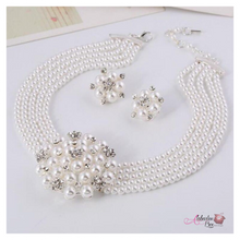 Load image into Gallery viewer, The &quot;PEARLfect ⚪️ Center-Piece&quot; Necklace Set - Alabaster Box Boutique