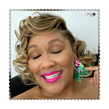 Load image into Gallery viewer, &quot;Tropical 🌴 Fever&quot; Earrings - Alabaster Box Boutique