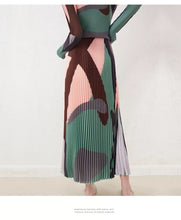 Load image into Gallery viewer, Pretty Girl Magic ✨💫 2 Piece Set- Maxi Skirt - Alabaster Box Boutique