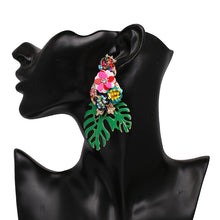 Load image into Gallery viewer, &quot;Tropical 🌴 Fever&quot; Earrings - Alabaster Box Boutique