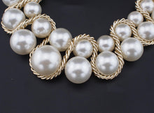 Load image into Gallery viewer, The &quot;PEARLfect ⚪️ Unique&quot; Necklace - Alabaster Box Boutique