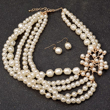 Load image into Gallery viewer, The PEARLfect ⚪️ Flower Necklace &amp; Earring Set - Alabaster Box Boutique