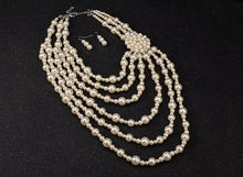 Load image into Gallery viewer, The &quot;PEARLfect ⚪️ Vintage&quot; Necklace Set - Alabaster Box Boutique