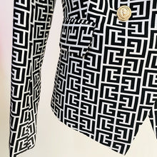 Load image into Gallery viewer, “Seeing 👀👀 Double” Blazer - Alabaster Box Boutique