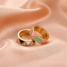 Load image into Gallery viewer, The &quot;GeomAKAtric 💕💚&quot; Ring - Alabaster Box Boutique