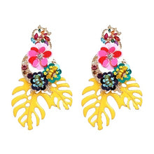Load image into Gallery viewer, &quot;Tropical 🌴 Fever&quot; Earrings - Alabaster Box Boutique